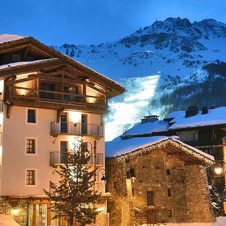 Maison De Famille Les 5 Freres Val-dʼIsère Exterior foto
