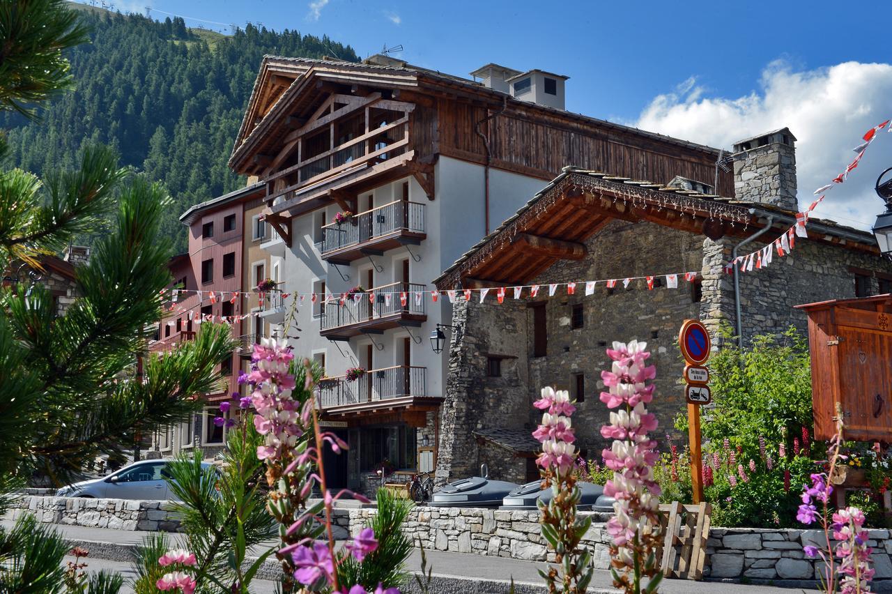 Maison De Famille Les 5 Freres Val-dʼIsère Exterior foto