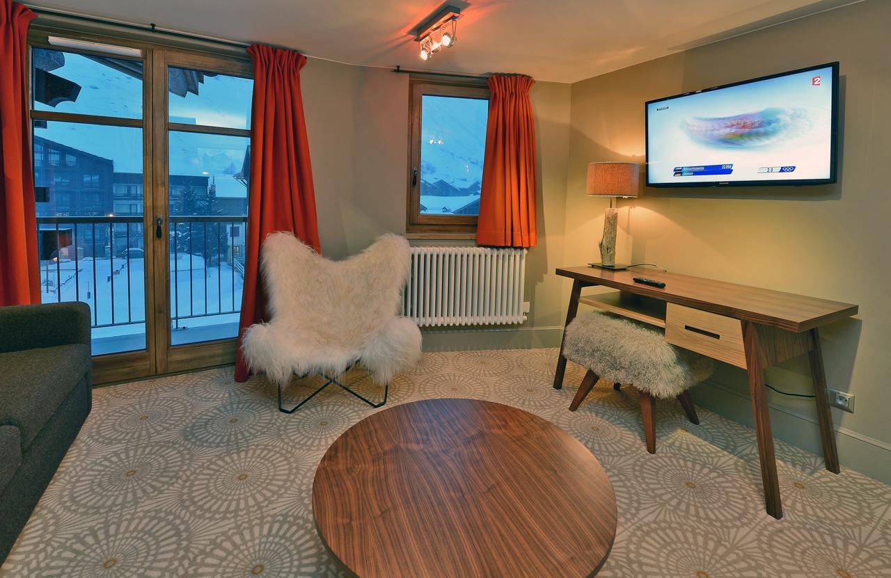 Maison De Famille Les 5 Freres Val-dʼIsère Exterior foto